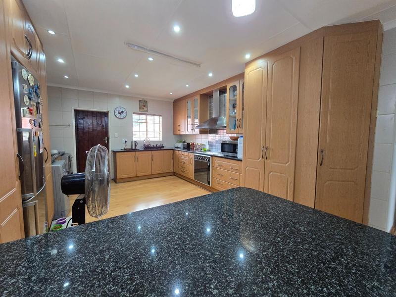 3 Bedroom Property for Sale in Vaalpark Free State